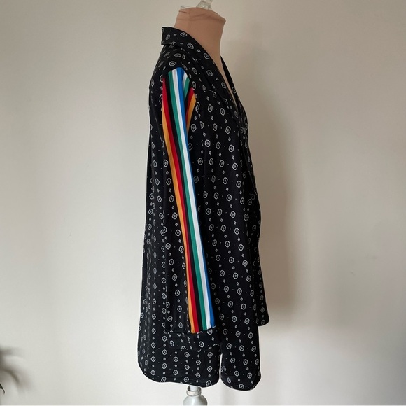 WILDFOX Rainbow Stripe Long Sleeve Black Printed Wrap Dress Robe Size Small - Picture 2 of 7